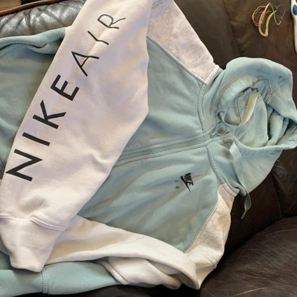 Nike AIR HOODIE